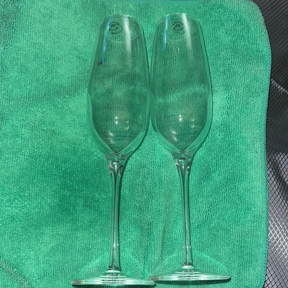 Elegant Clear Champagne Flutes